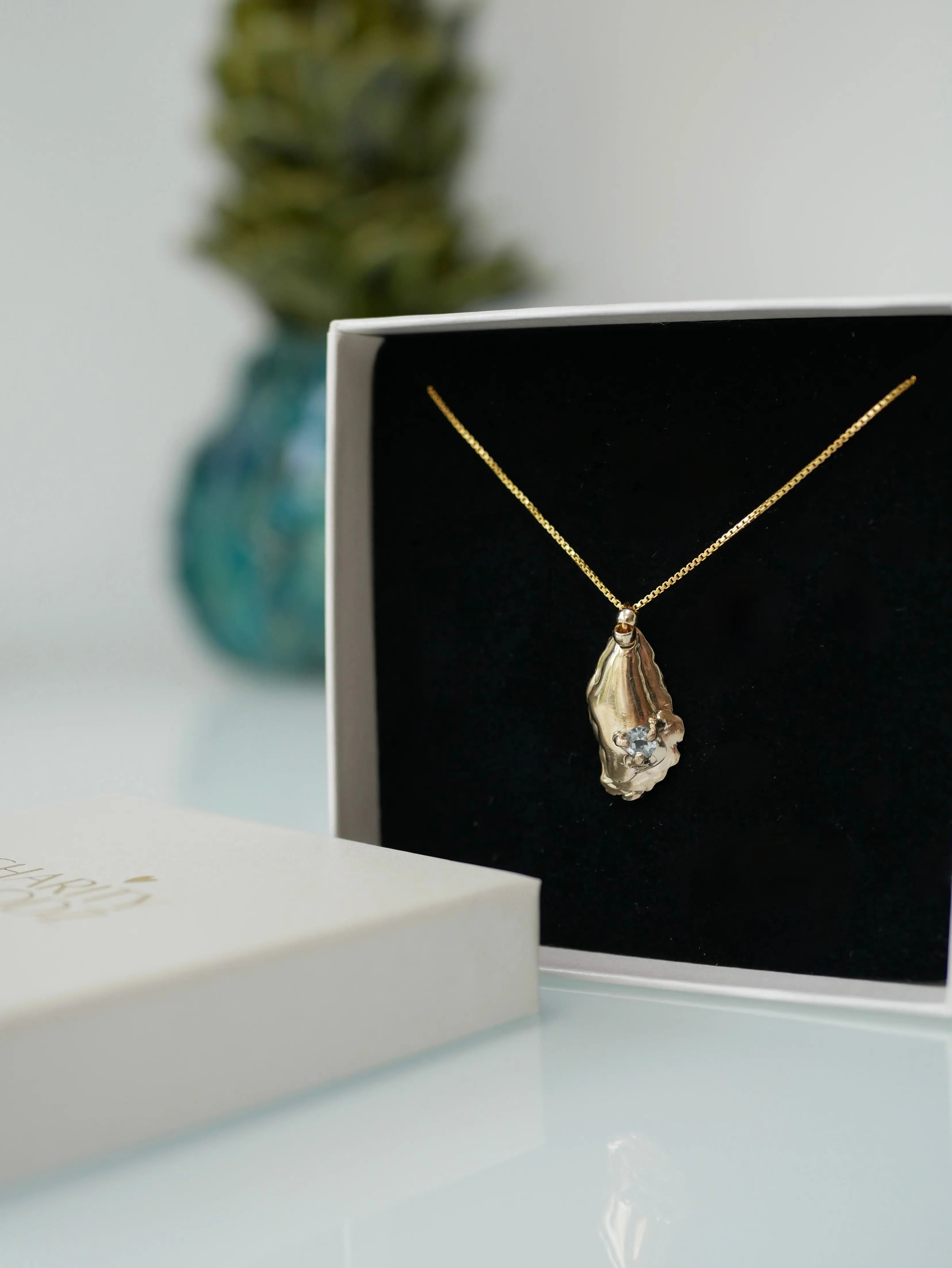 Oyster necklace 02 CharityGoodz