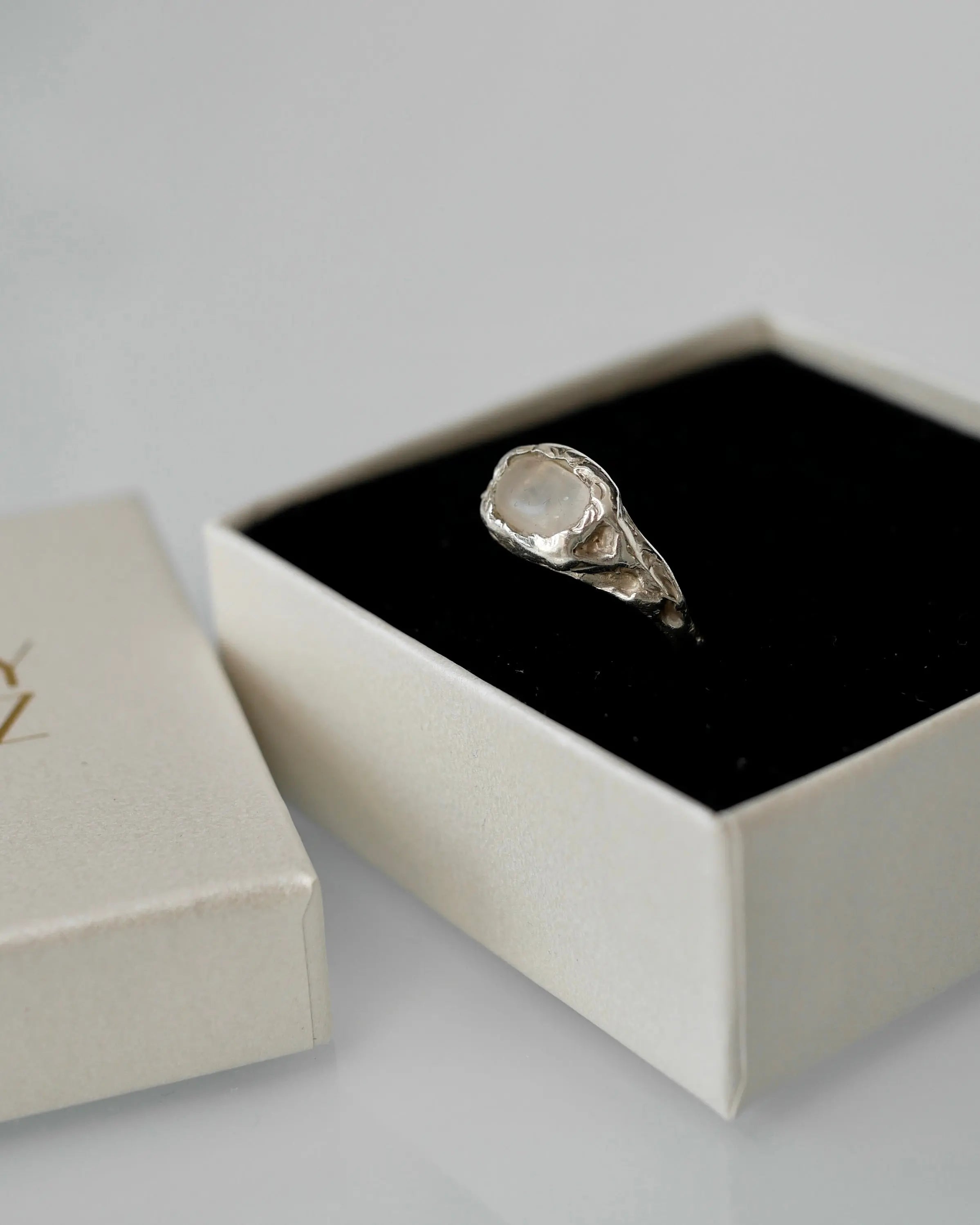 Silver clear quartz ring CharityGoodz