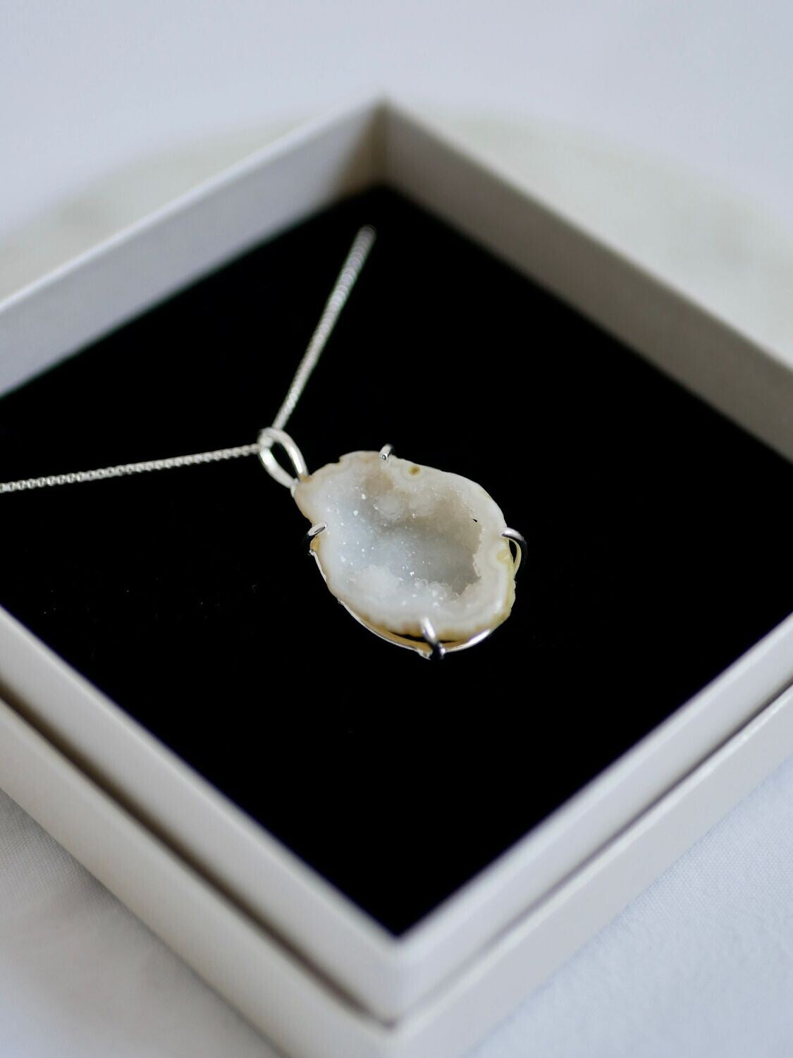 Agate necklace silver 02
