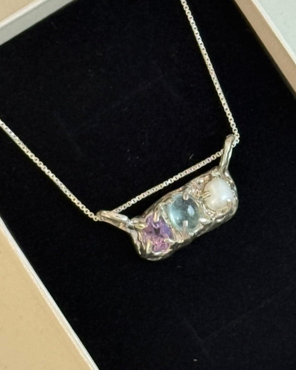 3 stone bag necklace