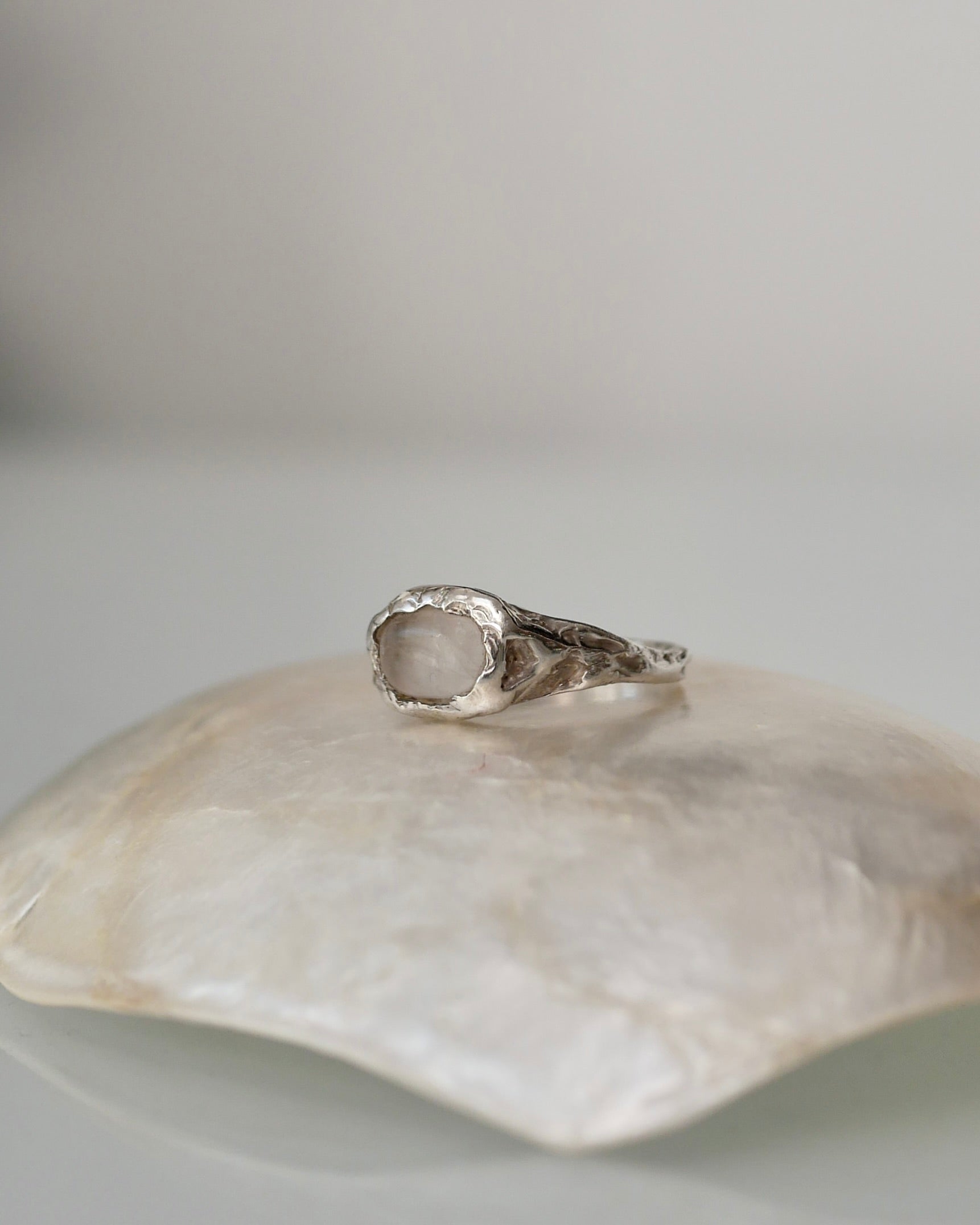 Silver clear quartz ring