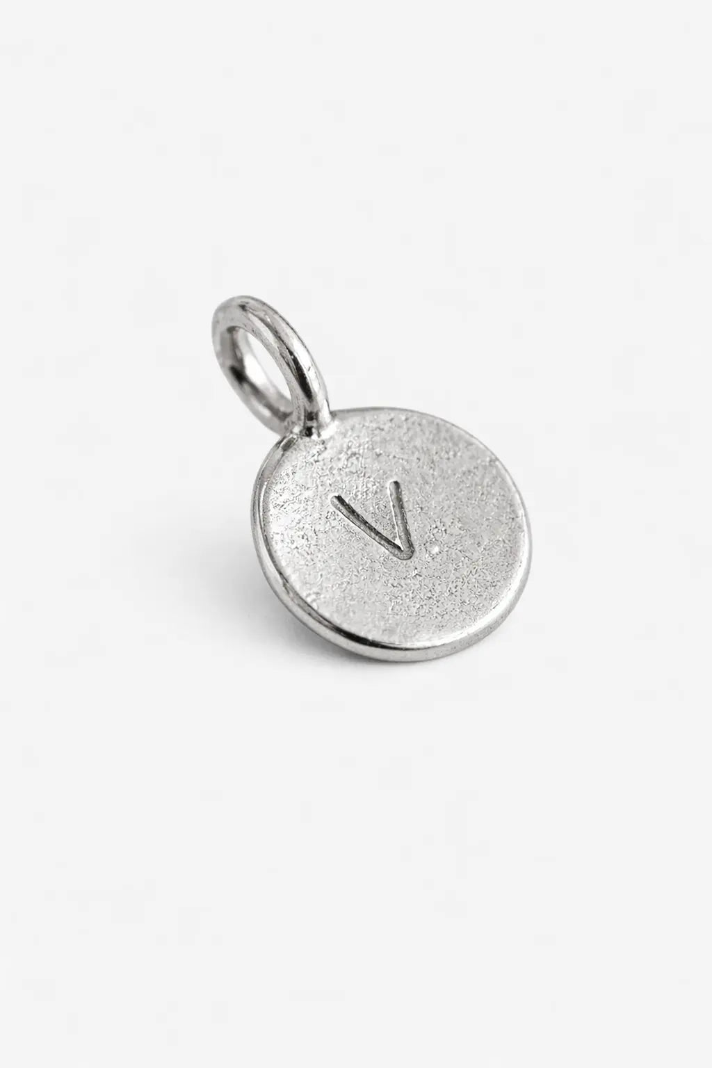 Initial charm silver / gold - CharityGoodz